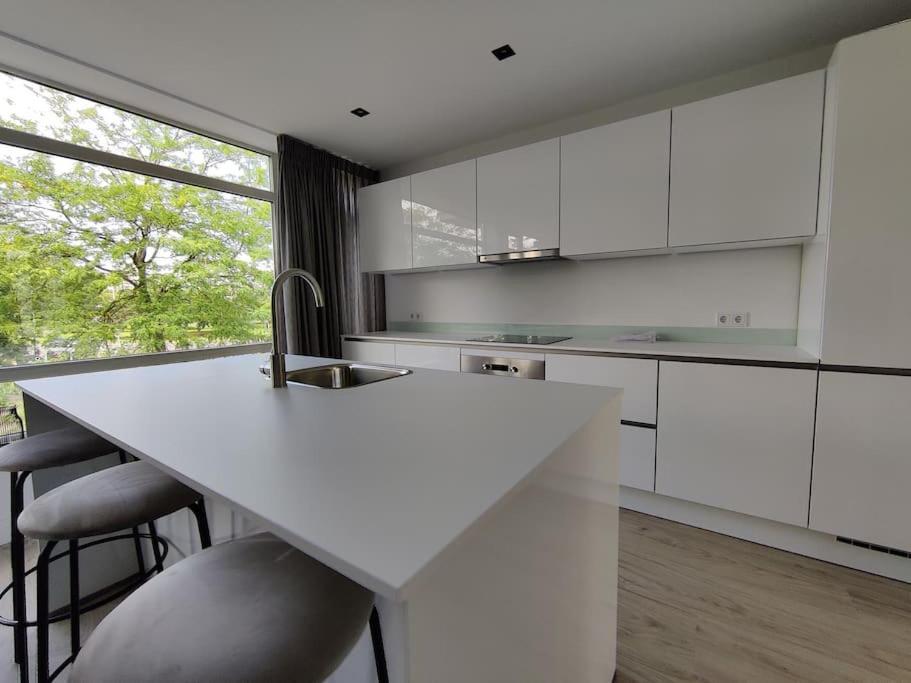 K50165 Modern Apartment Near The Center And Free Parking 埃因霍温 外观 照片